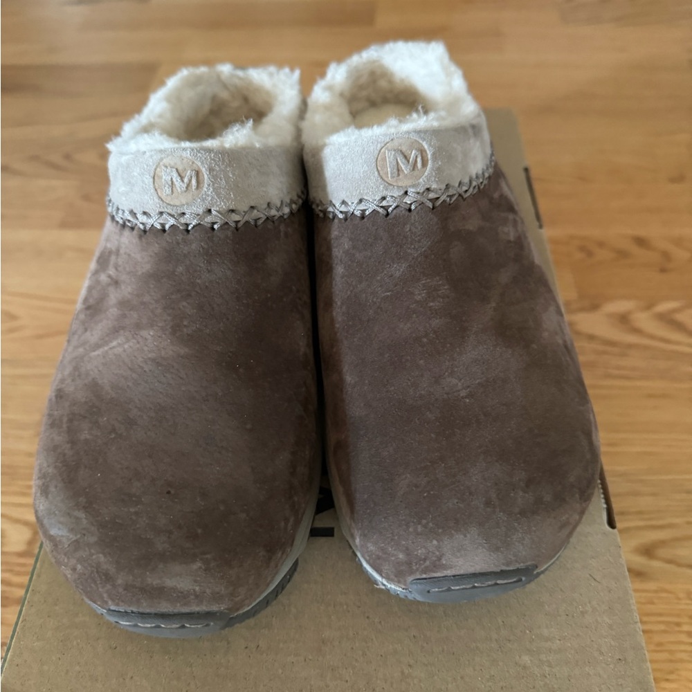 MERRELL | Brown Suede Fur Lined "Encore Chill Stitch" Clogs | Women's 7